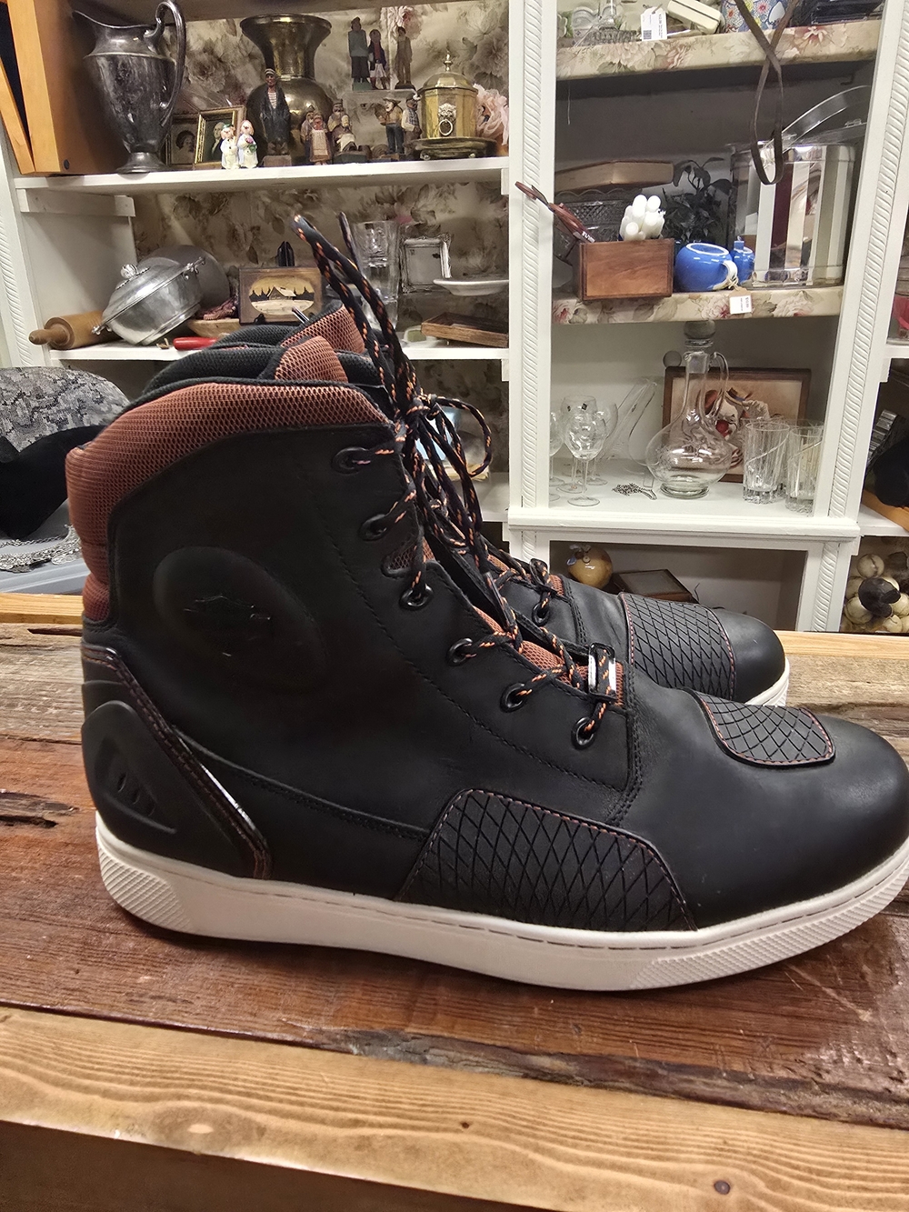 Harley-Davidson Black and Orange Leather High-Top Boots - Picture 5 of 7
